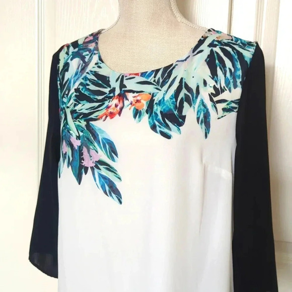 H&M Vanessa Paradise Conscious Tropical White Dress - Picture 3 of 6